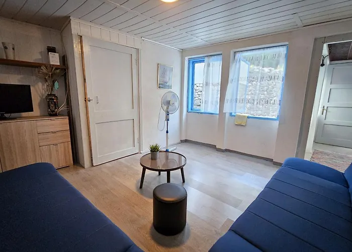 Feriehus Mamma Mia House By The Sea Bakar