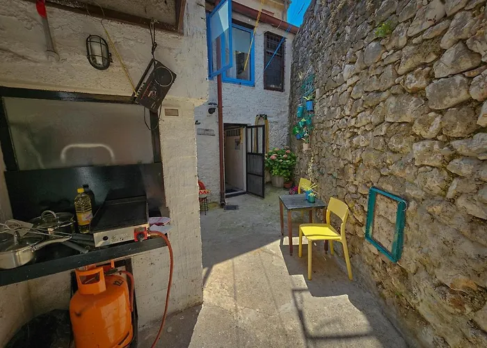 Mamma Mia House By The Sea *