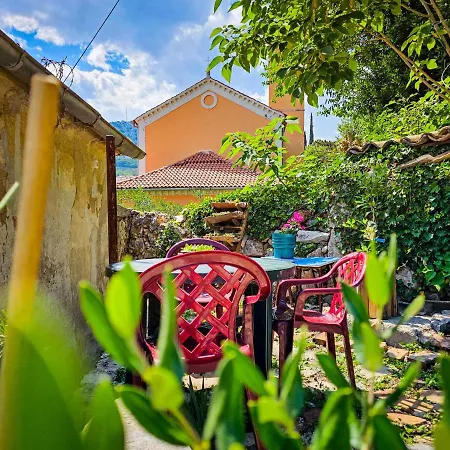 Mamma Mia House By The Sea * Bakar